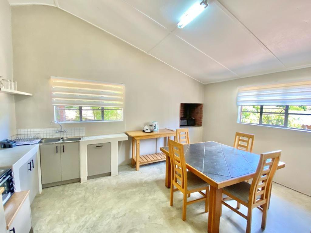 Picardie Guest Farm Paarl Exterior foto